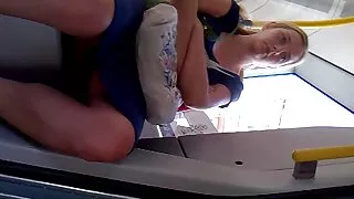 Lover masturbates მუქი სილამაზის ass ადრე anal fucking