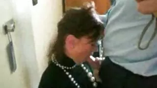 Petite გოგონა ტატუ, კაცი ჯიპი